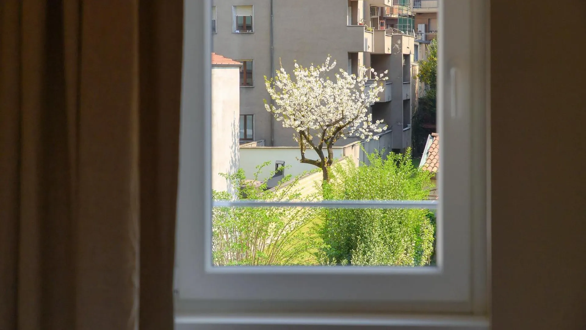 Floristeria Apartment By Quokka 360 - A Stone'S Throw From The Walled City Of Комо Италия